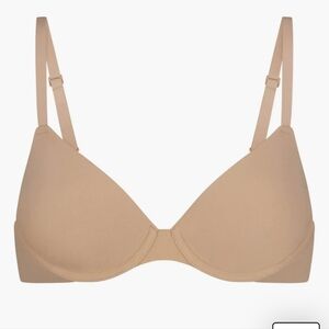 NEW SKIMS Fits Everybody T-Shirt Bra Clay Tan Sz 32DD